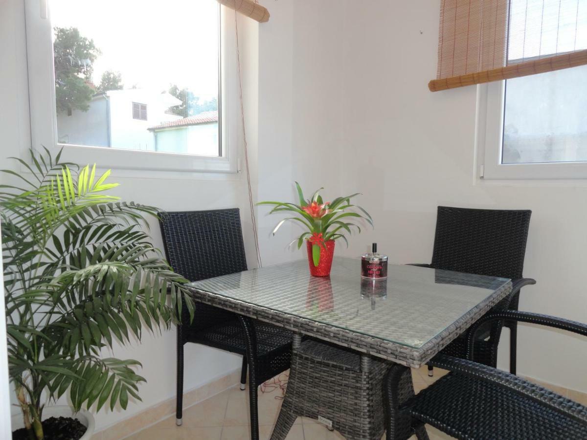 Apartments Anica 2 Makarska Exterior photo