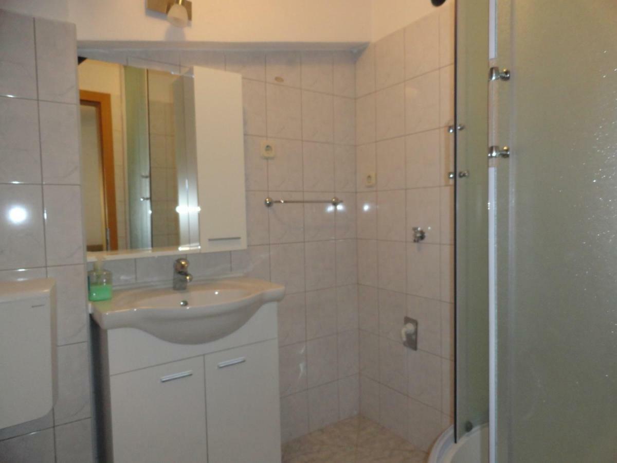 Apartments Anica 2 Makarska Exterior photo